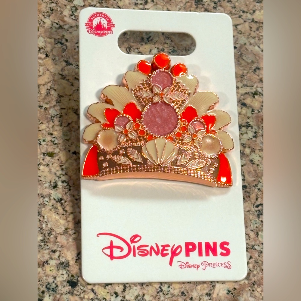 Disney Parks Princess Moana Tiara Crown Headdress Trading Pin NEW